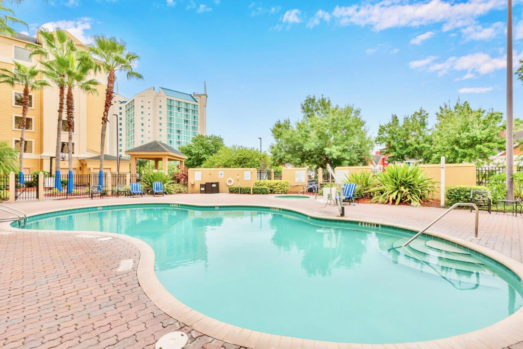 Contemporary Apartment With Pool Hot Tub - Close To Universal Studios Orlando Luaran gambar